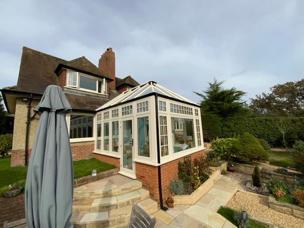 Residence 9 Conservatory